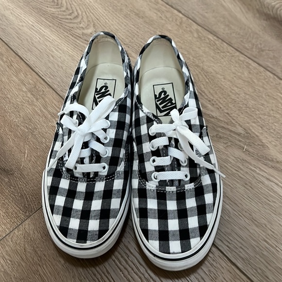 Madewell Shoes - RARE Vans/Madewell